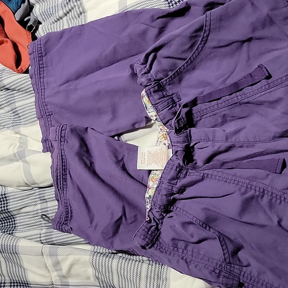 Koi scrubs